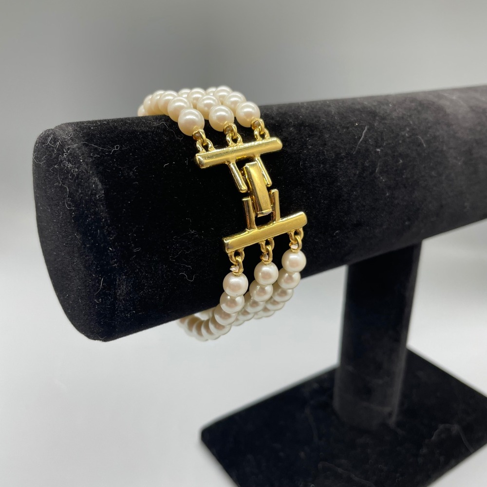Vintage Triple Strand Faux Pearl Bracelet Gold Tone Bar Clasp Cream Wedding 7.5"